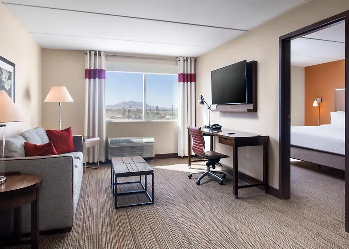Four Points By Sheraton At Phoenix Gateway Airport 3*