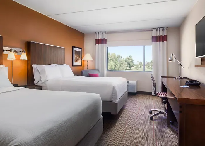 Hotel Four Points By Sheraton At Phoenix Gateway Airport 3*