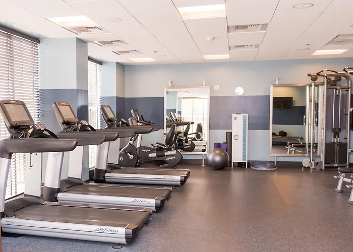 Four Points By Sheraton At Phoenix Gateway Airport 3*