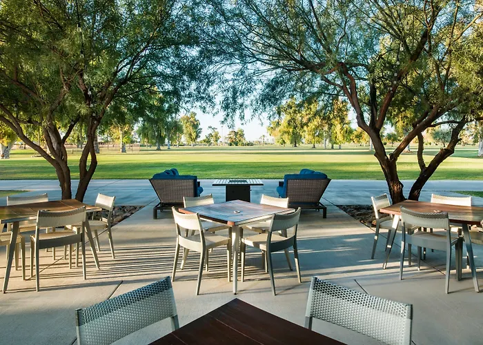 Four Points By Sheraton At Phoenix Gateway Airport Hotel 3*
