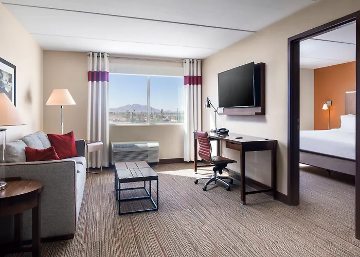 Four Points By Sheraton At Phoenix Gateway Airport Hotel