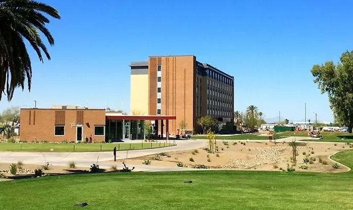 Four Points By Sheraton At Phoenix Gateway Airport