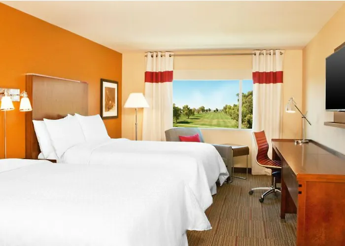 Four Points By Sheraton At Phoenix Gateway Airport 3*